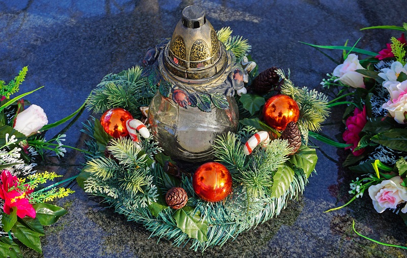 God Cares About Grief During Christmas: A Miraculous Story