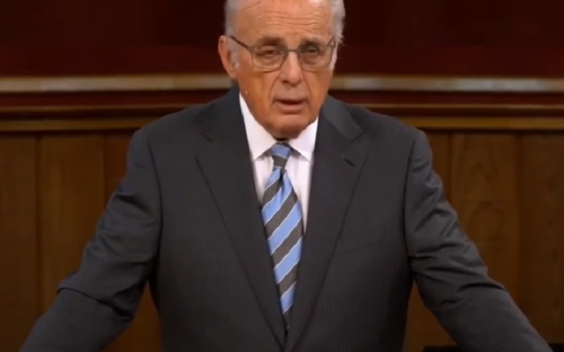 John MacArthur Declares Independence Day For The American Church