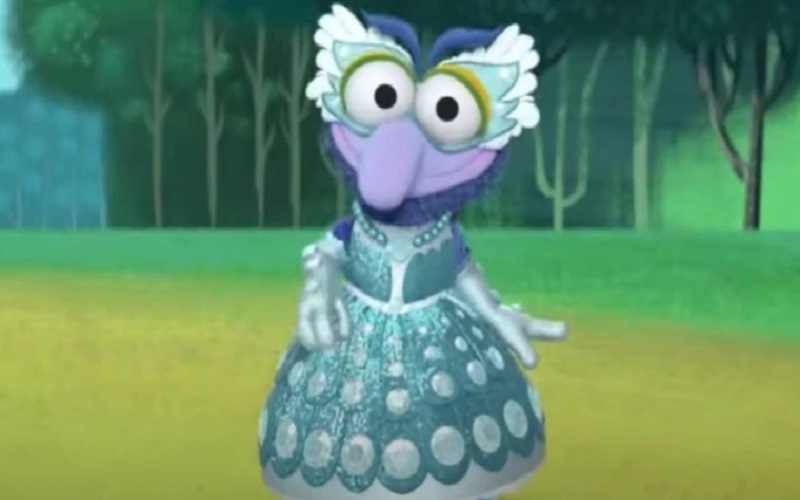 Cross-dressing Gonzo