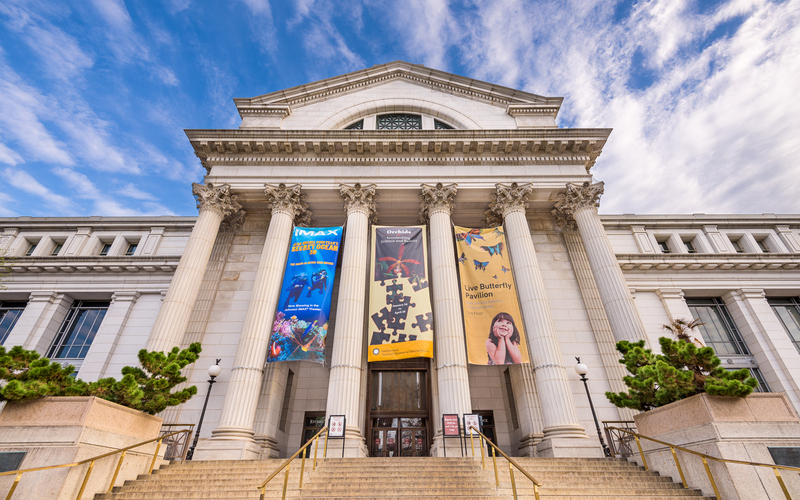 The Battle Over History and the Smithsonian